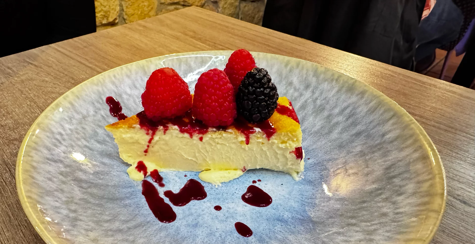 Tarta de queso y frutos rojos