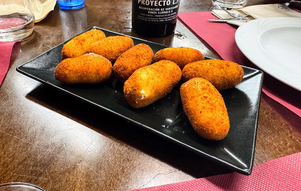 Croquetas caseras de jamón ibérico o Shropshire